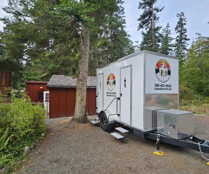 Cozy Cove Restroom Trailer Rentals 2-door The Modern Restroom portable bathrooms for wedding at Captain Whidbey Island